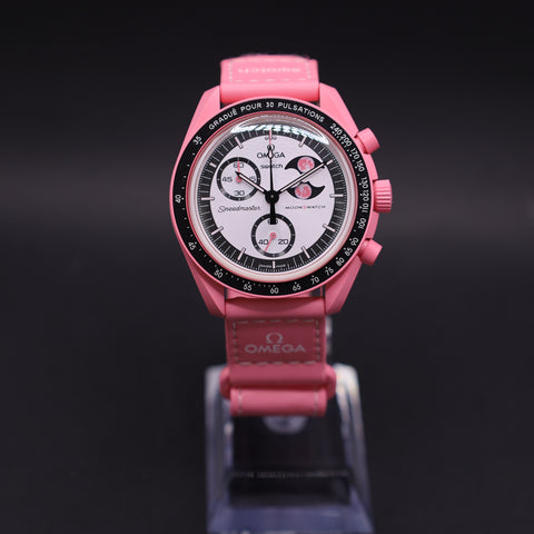 Swatch x Omega Moonswatch Mission to the SUPER PINK MOONPHASE SO33P700