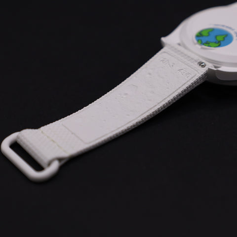 Swatch x Omega Moonswatch Mission to the EARTHPHASE Moonshine Gold SO33W701L