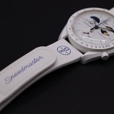 Swatch x Omega Moonswatch Mission to the EARTHPHASE Moonshine Gold SO33W701L