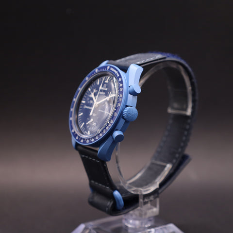 OMEGA x Swatch MoonSwatch Mission to Neptune Straußenleder SO33N100C
