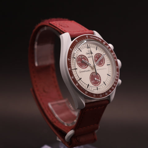 OMEGA x Swatch MoonSwatch Mission to Pluto Straußenleder SO33M101C