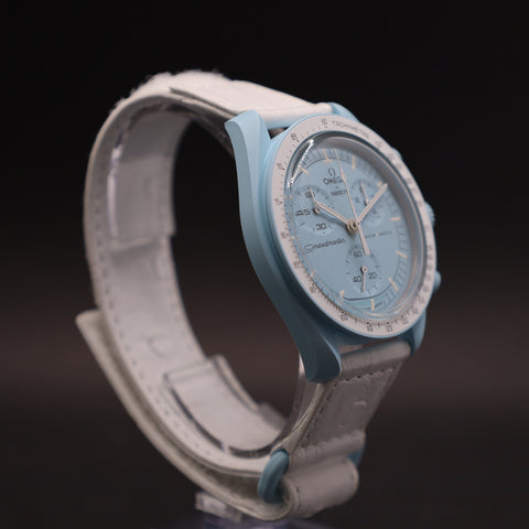 OMEGA x Swatch MoonSwatch Mission to Uranus Straußenleder SO33L100C