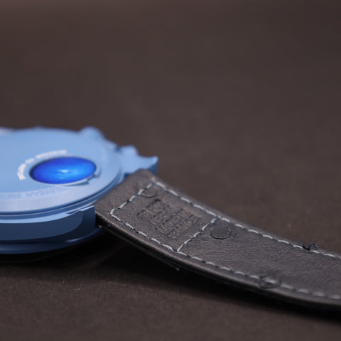 OMEGA x Swatch MoonSwatch Mission to Neptune Straußenleder SO33N100C