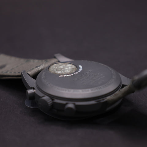 OMEGA x Swatch MoonSwatch Mission to Mercury Straußenleder SO33A100C