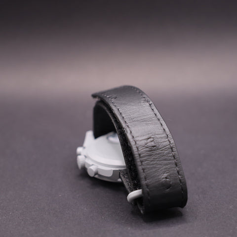 OMEGA x Swatch MoonSwatch Mission to the Moon Straußenleder SO33M100C